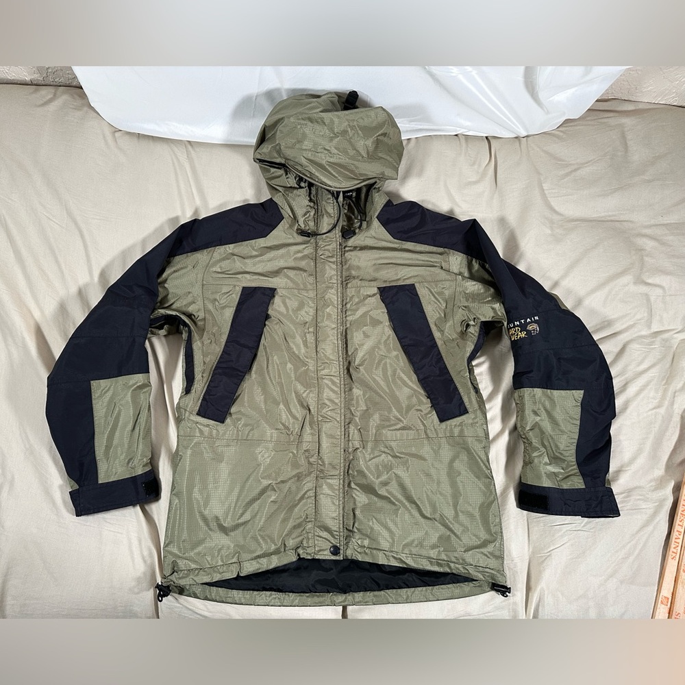 MOUNTAIN HARDWEAR - WATER RESISTANT GORETEX Hiking Active Sz 10 Women Jacket EXC
